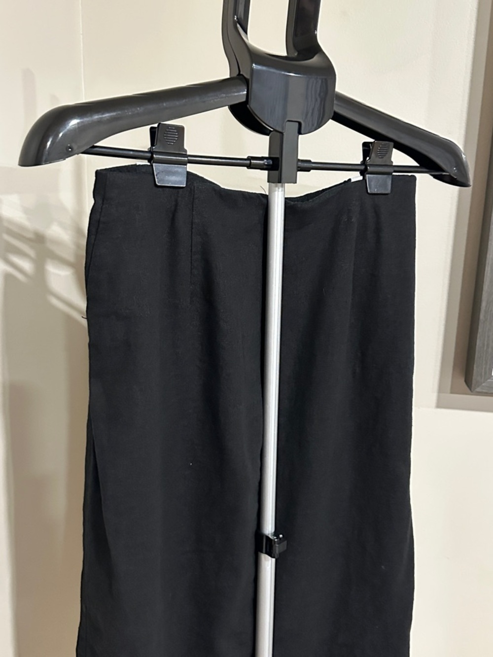 *HOUSE OF HARLOW 1960* Classic Black Pencil Skirt w/ White Trim Size Medium - Picture 8 of 9